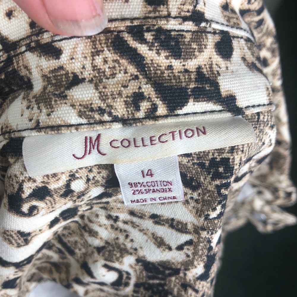 JM Collection Button Front Jacket Abstract Print - Picture 2 of 10